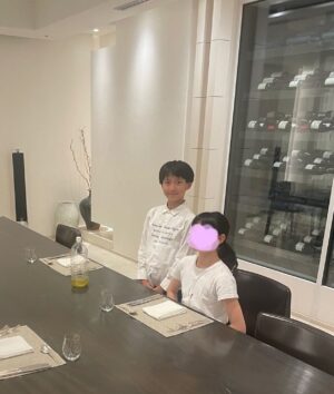 Ichikawa Ebizo XI Instagram - *
“Tango no sekku” today in Japan, when we pray for children’s health and traditionally celebrate boy’s growth 
Tonight is celebration🥂

端午の節句
今日はお祝いです🥂

#市川團十郎白猿 #市川海老蔵 #海老蔵 
#市川新之助 #成田屋 #歌舞伎 #成長記録 #子育てぐらむ #子供のいる暮らし #子どものいる暮らし #子育て日記 #三千世界 #children #childphotography #daughter #son #ABKAI #ABMORI #ebizoichikawa #ebizo #kabuki #thunderparty #theater #theaterarts #actor #japan #classic