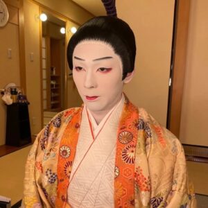 Ichikawa Somegorō VIII Instagram - 秀山祭九月大歌舞伎
「一本刀土俵入」掘下根吉
「二條城の清正」豊臣秀頼

#市川染五郎
#SomegoroIchikawa
#秀山祭九月大歌舞伎
#歌舞伎座
#二條城の清正
#一本刀土俵入