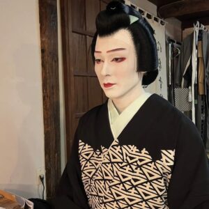 Ichikawa Somegorō VIII Instagram - 四月こんぴら歌舞伎大芝居
昨日千穐楽を迎えました。5/6(月)まで見逃し配信中です。是非ご視聴ください。

#市川染五郎
#SomegoroIchikawa
#こんぴら歌舞伎
#沼津
#羽衣
#松竹梅湯島掛額