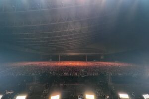Ichiro Yamaguchi Instagram - 幕張メッセ2days終了。帰ってきたこの景色。#サカナクション完全復活