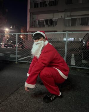 Ichiro Yamaguchi Instagram - 間に合わなかったクリスマスに。