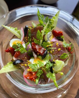 Ida Nerina Instagram - We decided to give ourselves a little treat… and OMG! I have no idea why I hadn’t been to @entierfrenchdining before… apprehension about my own logistics maybe… which was totally fine. I had to hold myself back from licking the bowl after demolishing my seared tuna niçoise. My friend, Diane, had the prawn & mango which seemed so layered and intricate (she’s the one in the mirror,not the body 😬). 
We both had the wagyu & foie gras (I know I know… pls don’t judge me) and shared the most delicate chocolate soufflé. Next time we’re ordering our own 😂. The portions were more than adequate- not pretentiously small nor was it overly hearty & rustic as if in Province… Goldilocks would’ve approved me thinks…
Service was attentive without being obtrusive. Maths could be improved (inside joke)… but really… merci… I will be back. C’est vrai.