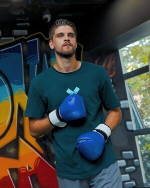 İdris Nebi Taşkan Instagram - 🥊✌️