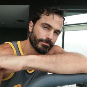 Ignacio Casano Instagram - Ya en la recta final y dispuesto a disfrutar de una semana increíble.
#focus #behappy #beyourself #photo