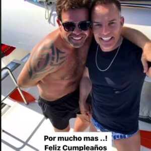 Ignacio Gutiérrez Instagram - Por mucho más! 
Este #reel es un precioso regalo de mi @rod_mac 
Que viva la vida ! 
Feliz Cumpleaños para mi !!! 

#cumpleaños #wuhu #china #amor #happy #feliz #gracias