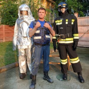 Igor Lifanov Instagram - Люди и манекены...