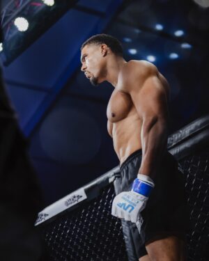 Ike Catcher Instagram - Dare to be great. Dare to achieve. Dare to success…. Because even in failure there’s winning…. But there is no winning in quitting 💯 
.
.
📸 @_shuttr 
@upnextfighting 
Athlete: @ikecatcher 
.
.
#mma #fighter #bodybuilder #muscle #mmafighter #UNF19 #photographer #photography