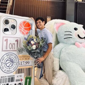 Ikki Sawamura Instagram - .
昨日のテレビ朝日「南くんが恋人!?」制作発表の現場にて、サプライズで57歳の誕生日を祝って頂きました！

すっかり忘れていたので、本気で驚いてしまった(汗)

ありがとうございました！！

蟹座の皆さん、未年の皆さん、良い一日をお過ごしください！！

#南くんが恋人
