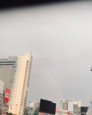 Ikki Sawamura Instagram - .
早朝５時半起きで現場へ・・

虹がお見送りしてくれました♪