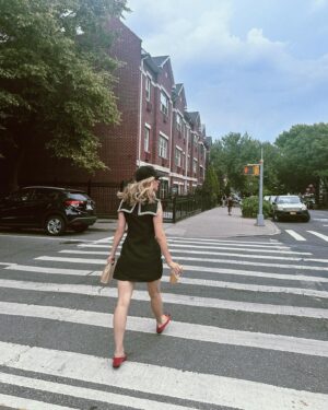 Ilana Becker Instagram - i 𝚠̶𝚊̶𝚕̶𝚔̶ cross the line.👼🏻 
.
.
.
@shopdoen