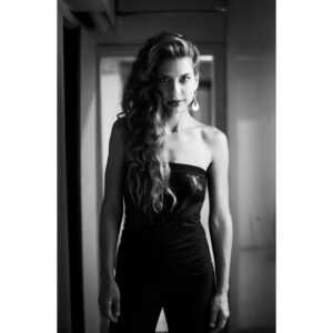 Ilianna Mavromati Instagram - Zeta
.
.
Photo by @dimtsir 📸
.
.
#aftiinixtamenei #nyxta #tv #tvseries #actor #acting #lovemycoworkers #lovemyjob #inspiration #joy #alphatv 
.
.
Coming soon @alphatv 
@aytihnyxtamenei