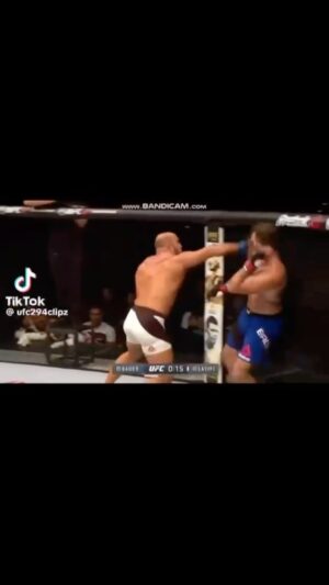 Ilir Latifi Instagram - 🇦🇱✨

Sot ne jemi përhapur në të gjithë botën, por në fund nuk e harrojmë kurrë trashëgiminë dhe gjakun tonë