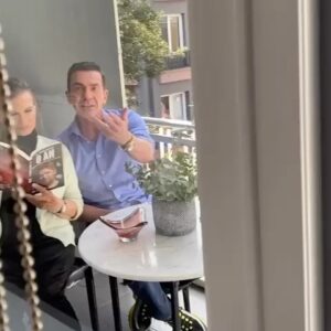 İlker İnanoğlu Instagram - Annemmmmm Seni Seviyorum ❤️❤️❤️❤️🤣🤣🤣🤣