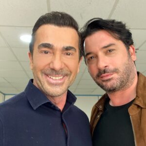 İlker İnanoğlu Instagram - Belki Bizede Biraz Yakışıklılık Bulaşır @ozanumutcobanoglu dan 🙏🙏🙏🧿🧿🧿🎬🚀🎥💫MY CO ACTOR @arkasokaklarofficial #arkasokaklar #dizi @kanald #istanbul #film #producer #production #blessed #success #love #life #health #wealth #peace #miami #losangeles #newyork
