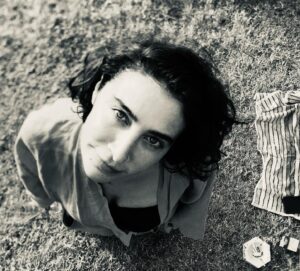 İlker Kaleli Instagram - Bana gülmeyi sevdirdiğin için teşekkür ederim. 

Yüzün hep gülsün. 
Nice senelerce. 

İyi ki varsın. 

@silagencoglu