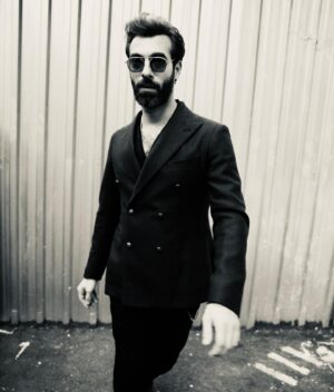 İlker Kaleli Instagram - Master of Puppets. 

F: @firatkocak