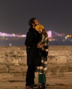 İlker Kaleli Instagram - Hola España! 
Nos encontramos esta noche a las 22.45 en @antena3com 

Bundan 1,5 yıl önce, hiç bilmediğim bir dilde gözü karartıp düşmüştük bir hikayenin içine, deliliğin peşine… 

“La passion Turca” bugün ilk defa İspanya ve Latin Amerika’da yayında. 
 
🇹🇷 🇪🇸

F: @yigit___eken
