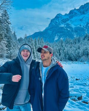 Ilyes Raoul Instagram - 🗻