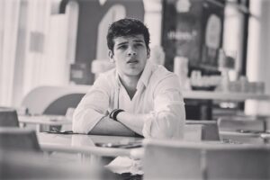 Ilyes Raoul Instagram - 🎭