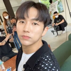 Actor Im Seul-ong HD Instagram Photos and Wallpapers August 2022
