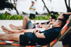 Imam Darto Instagram - Umur segini emang lagi masa-masanya pencarian jati diri..