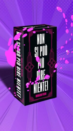 Immanuel Casto Instagram - In anteprima a Lucca Comics&Games 2023, NON SI PUÒ PIÙ DIRE NIENTE - INDIGNAZIONI PERENNI, il seguito del dissacrante party game che ha indignato il 2022.

Hai nuovamente aperto i social e anche oggi divampa l’indignazione! Ma non hai ancora capito cosa infiammi le opinioni e i fegati, e non puoi accettare di vivere nell’ignoranza. Preparati ad interpretare gli indizi degli altri giocatori per scoprire cosa si cela dietro quei commenti carichi di frustrazione.

Il nuovo capitolo di NON SI PUÒ PIÙ DIRE NIENTE può essere giocato singolarmente oppure unito al precedente, per un tripudio di rancoroso divertimento.

Creato da @immanuelcasto e @sonoimprobabile . Illustrato dal collettivo @acid_free_lab .
Un gioco @freaknchicgames / @studiosupernova_games .