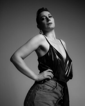 İncinur Daşdemir Instagram - 🔭

It was a pleasure to work with
@seymakosephotography and with my disco look and with my puppy eyes ✨

studio: @bilgeentertainment
make up & hair: @melikepparlak
assistant photographer: @erenkaraoglan