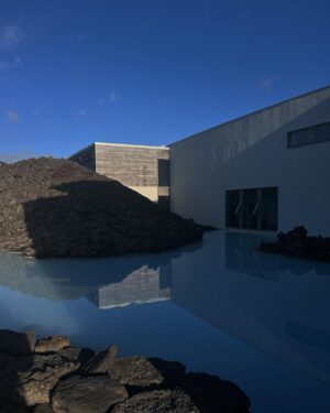 Índia Branquinho Instagram - A recap of the most peaceful time of my solo trip through Iceland 
@bluelagoonis