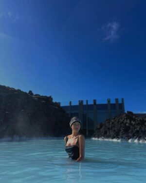 Índia Branquinho Instagram - A recap of the most peaceful time of my solo trip through Iceland 
@bluelagoonis