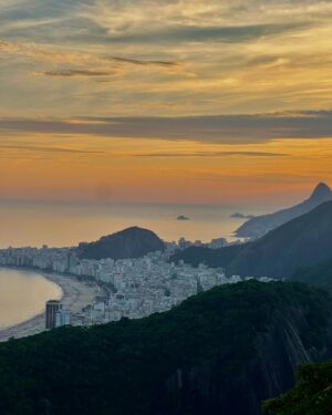 Índia Branquinho Instagram - This city makes me fall in love