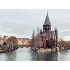 India Desjardins Instagram - 🏰
.
.
.
.
#metz #france🇫🇷 #france