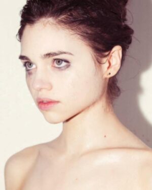 India Eisley Instagram - Happy birthday brilliant friend! 

@thetylershields 🎉🤍