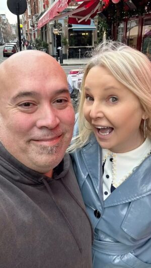 India Willoughby Instagram - Great catching up with my fabulous New York friend @bradleyltaylor in London @sergios_w1 . Blessed to have him as pal. (Why did I pull this stupid face??? 🤷‍♀️😂)