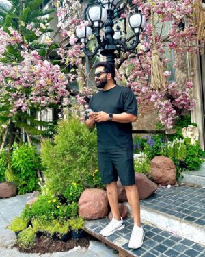 Indrajith Sukumaran Instagram - 🇹🇭🌸

Pics : @prarthanaindrajith
