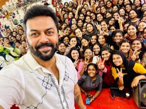 Indrajith Sukumaran Instagram - Thank you GCW! 💫

#promotions #kunjamminishospital 
#cinemaclublaunch
