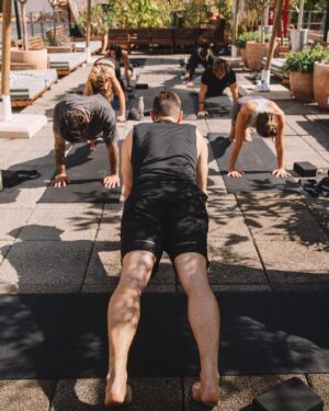 Inês Costa Instagram - manhãs boas , gente boa 🧘🏼‍♀️