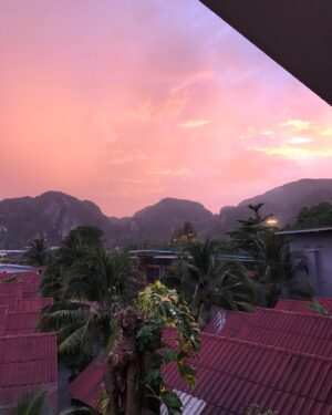 Inês Costa Instagram - Diário das Ilhas Phi Phi 🌞