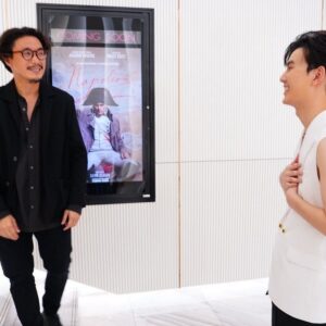Ingkarat Damrongsakkul Instagram - ขอลงเก็บไว้ในฐานะนักแสดงคนหนึ่งและส่วนหนึ่งของภาพยนตร์เรื่องนี้ ส่วนตัวรู้สึกว่าได้สำเร็จขึ้นไปอีกขั้นนึงของชีวิตนักแสดงของผม การได้เล่นหนังจีดีเอชเป็นเหมือนความฝันที่อยากทำให้ได้ซักครั้งในชีวิต ครั้งนี้ถือเป็นก้าวเล็กๆที่มีความหมายกับผม ขอบคุณพี่ @attahem ที่ให้เกียรติผมมาแสดงเป็น "โอม" ในหนังเรื่องแรกของพี่ เป็นผลงานที่โคตรสุดยอดเลย ครั้งแรกจริงบ่นิ5555555555555 ยอมรับเลยว่าช่วงเวลาก่อนหน้านี้ที่ปิดตัวละครโอม ผมมีความรู้สึกอึดอัดและกดดันเยอะมาก เพราะผมคาดหวัง หวังว่าตัวละครที่ผมแสดงนั้นจะออกมาดี เป็นมนุษย์ชื่อโอมที่มีอยู่บนโลกจริงๆ ลุ้นอยู่ตลอด ผมดีใจนะที่ได้เป็นวัตถุดิบที่พี่หยิบมาใช้ในอาหารจานนี้ มันอร่อยสุดๆเลยพี่ ขอบคุณเพื่อนนักแสดงทุกคนนะที่แม้จะเจอบ้างไม่เจอบ้าง5555555555555 ทุกคนคือเก่งกันมากนะ อยากจะติดตามรอดูผลงานอื่นๆอีก ไม่ว่าจะด้านเพลงหรือด้านการแสดงก็ตาม ขอบคุณเพื่อนๆทุกคน คนรู้จัก ครอบครัว รุ่นพี่ รุ่นน้อง แฟนคลับทุกคน ที่เข้ามาชมมาทักมาพูดคุยถึงเรื่องนี้ ถึงบทนี้ ขอบคุณมากนะ สิ่งเหล่านี้เหมือนเป็นกำลังใจให้ผมอยากที่จะแสดงให้ดีและพัฒนาต่อไปเรื่อยๆ ต้องขอบคุณทุกคนมากจริงๆ รักนะครับบบ #เพื่อนไม่สนิท #NOTFRIENDS