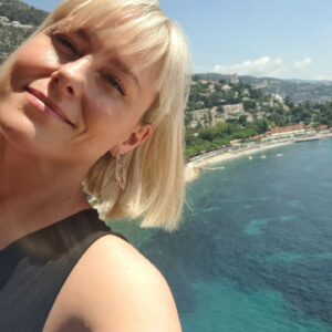 Ingrid Bolsø Berdal Instagram - Bye bye, Monte Carlo. Thank you @festivaltvmonte_carlo for welcoming me and "The Seed" in such a fantastic way. We had a great time at our premiere! Thank you @odeonfiction for making it happen, and @ard_degeto & NRK. Huge admiration to director @alexanderdierbach
for putting this show together, and leading everything in such a warm and wonderful way - and for always talking about important things 🙂

Thank you @synnovemosynnovemo for providing the beautiful dress 😀 Also big thanks to @paulineoslo for helping out in such a brilliant way!😍