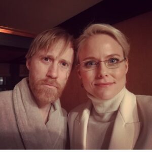 Ingrid Bolsø Berdal Instagram - Så glad for å være med i den supre Kielergata-gjengen! På TV2 til høsten.
@herr.harr @patrik_syversen @tv2norge #anagram