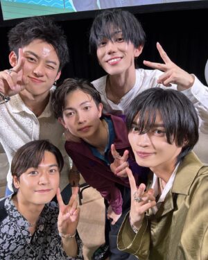 Inoue Sora Instagram - ・
けいとのファンミーティング #ツナルーム にみんなで遊びに行ってきた！

懐かしいメンバーで🤞🙃

#つなマル の皆さんもありがとうございました☺️