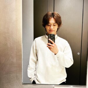 Inoue Sora Instagram - ・
スバル。
#ガチ恋粘着獣 @gachikoi_drama