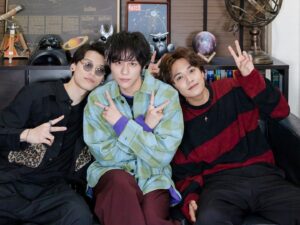Inoue Sora Instagram - ・
#コズミック 
オフショット投下しやす。

スバル編、コズミックのラジオ、もう終わってしまいましたね。とほほ。

ですが！
本日！

#TGC teen ICHINOSEKI 2023
 #ガチ恋粘着獣 SPECIAL STAGEが発表されました〜👏👏

皆さん是非観に来てください！！
そして4話以降もお楽しみに😏

@gachikoi_drama @tgc_teen