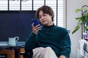 Inoue Sora Instagram - ・
ドラマ『#ガチ恋粘着 』
遂にテレビ朝日にて、本日スタート！！
※ABCテレビでは明日からです。

皆さん、感想たくさん教えてくださいな🙃
#ガチ恋粘着 #コズミック 
どんどんお待ちしております😏
お楽しみにっ！🙇🏻‍♂️
@gachikoi_drama
