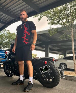 Ion Cuțelaba Instagram - #style 👀