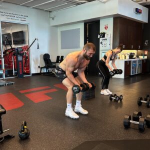 Ion Cuțelaba Instagram - 💪🏼💪🏼💪🏼