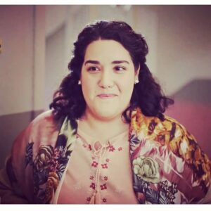 İpek Ayaz Kortunç Instagram - Onun adı Okşan Namık ! 
Her şeyi hisseder,her şeyi bilir.