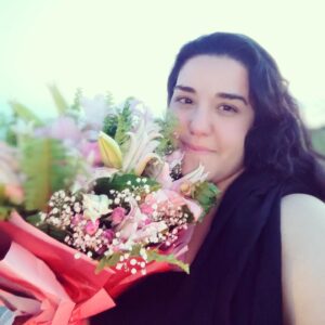 İpek Ayaz Kortunç Instagram - ...Sevgili @ogm.pictures ailem ve içinde olmaktan her daim onur duyduğum @masumlarapartmani ...
Çalıştığımız her bir güne binlerce şükür diyerek veda ediyorum size. 
Hepinizi çok ama çok seviyorum.