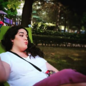 İpek Ayaz Kortunç Instagram - Herhangi bir yerde herhangi bir 4 ayaklı görmüşümdür.