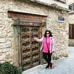 İpek Ayaz Kortunç Instagram - Lütfen açar mısınız efendim kapıyı !!!!!!!!